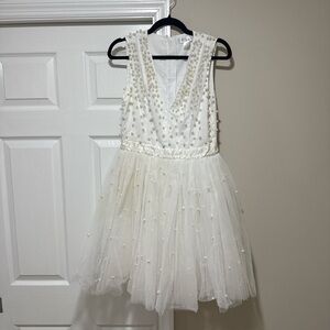 VENUS White Pearl-Embellished Wedding Dress